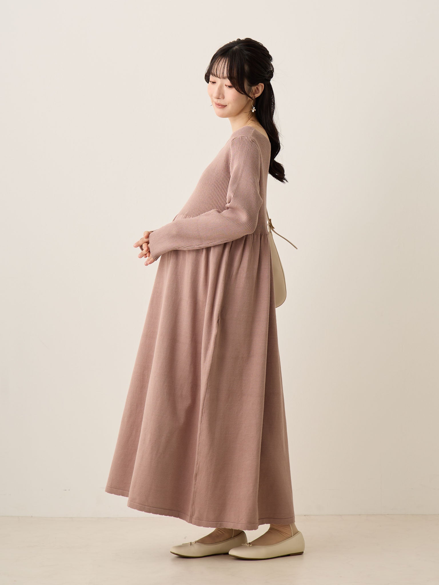 リブニットフレアワンピース Pink beige – honono for mom&baby