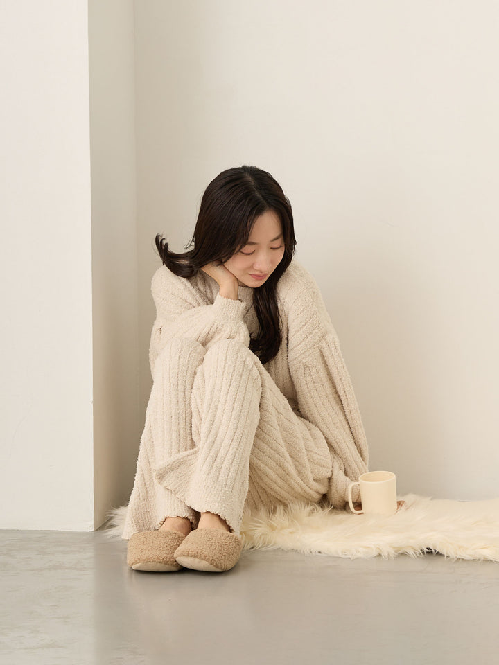 象牙色蓬松房间套装