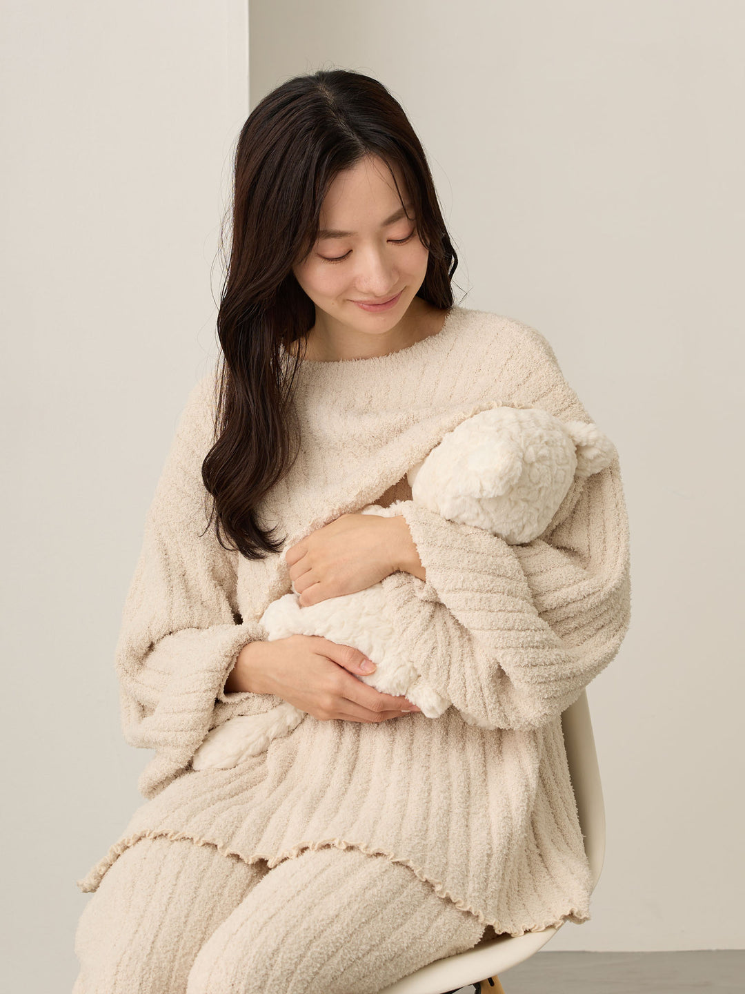 象牙色蓬松房间套装