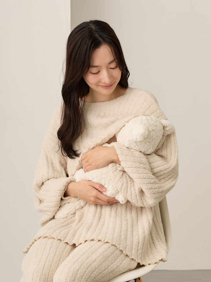 象牙色蓬松房间套装