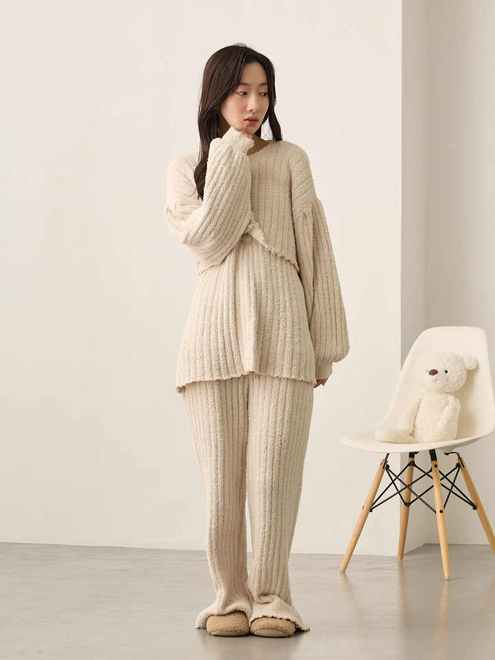 象牙色蓬松房间套装