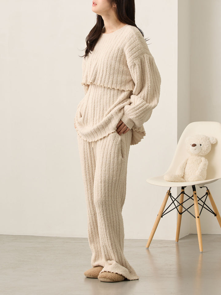 象牙色蓬松房间套装