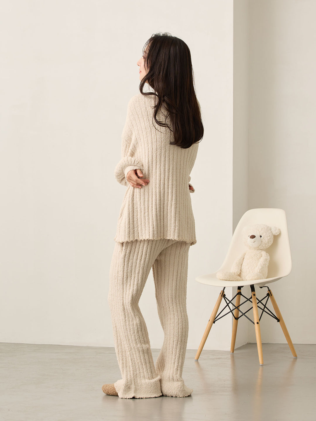 象牙色蓬松房间套装