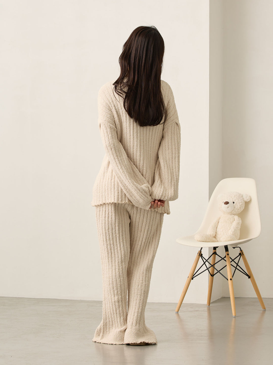 象牙色蓬松房间套装