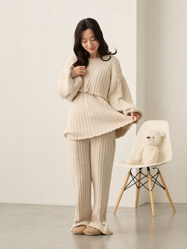 象牙色蓬松房间套装