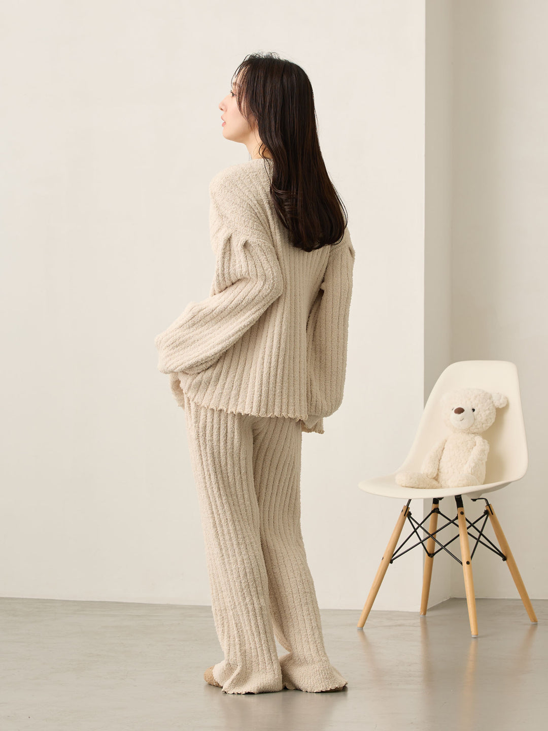 象牙色蓬松房间套装