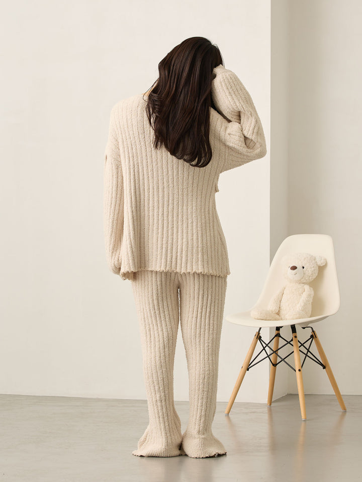 象牙色蓬松房间套装