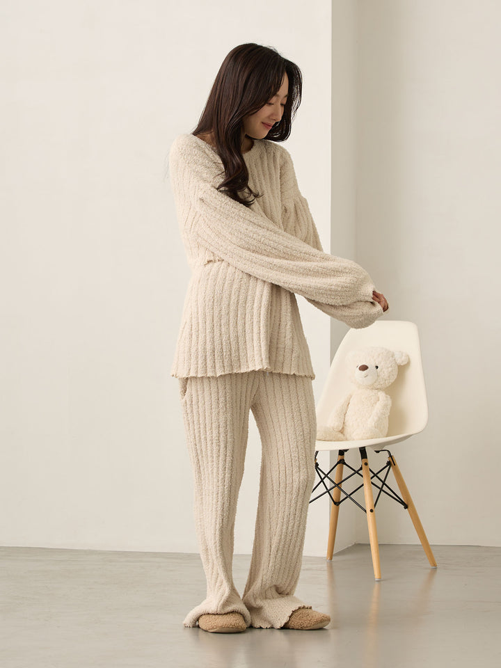 象牙色蓬松房间套装