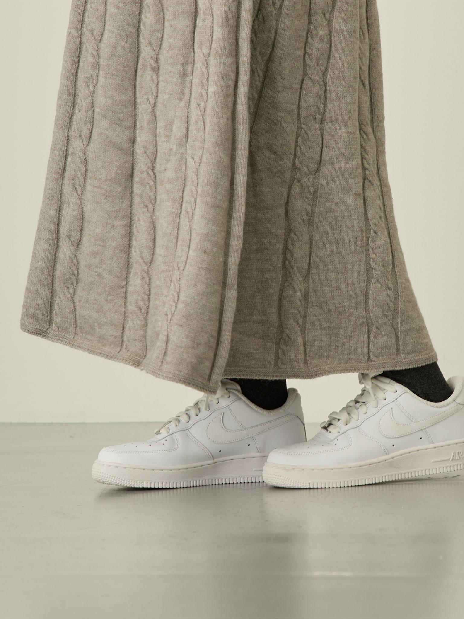 ケーブルニットワンピース Ivory – honono for mom&baby