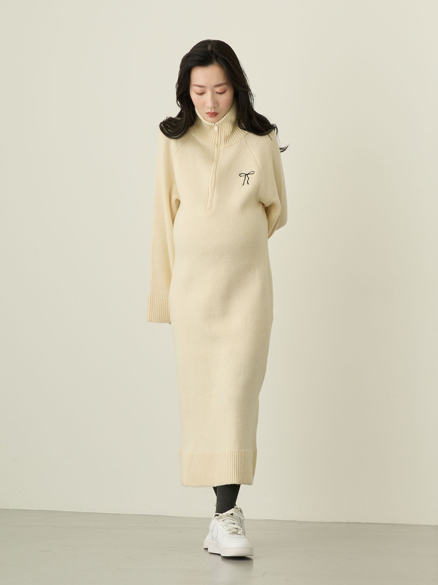 ハーフジップニットワンピース Ivory – honono for mom&baby