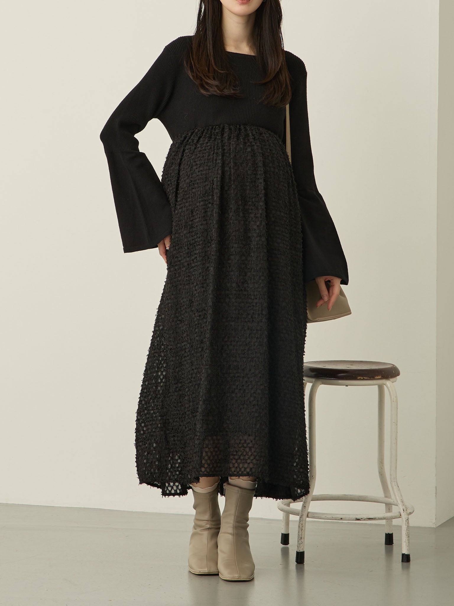 【haruna】フレールベアワンピース / Black ニットドッキングフェザーワンピース Black – honono for mom&baby