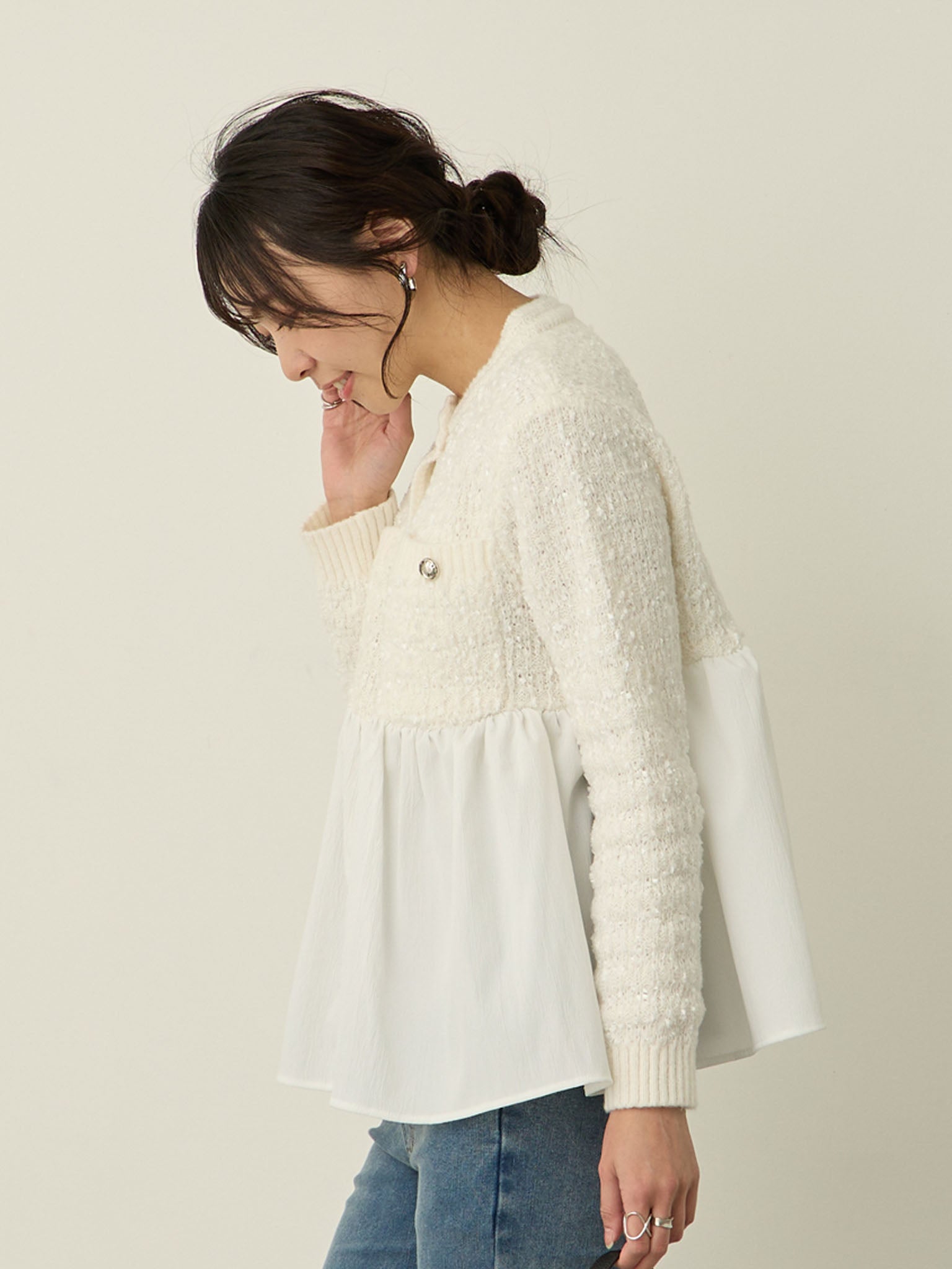セレモニー対応・ツイード風ペプラムニットジャケット Ecru – honono