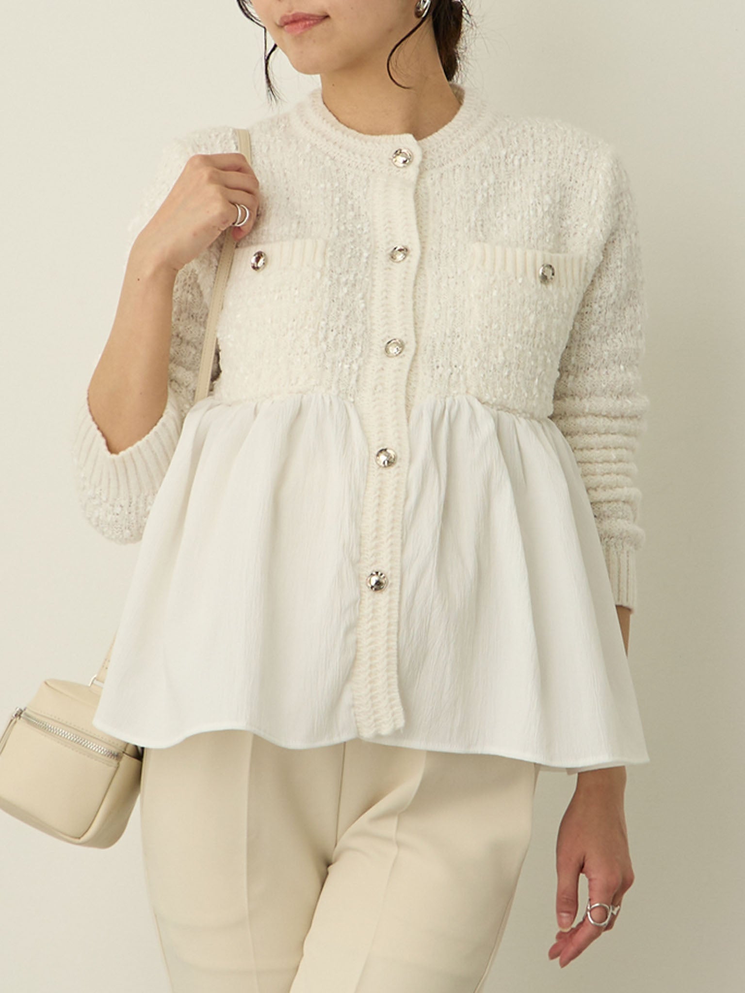 セレモニー対応・ツイード風ペプラムニットジャケット Ecru – honono