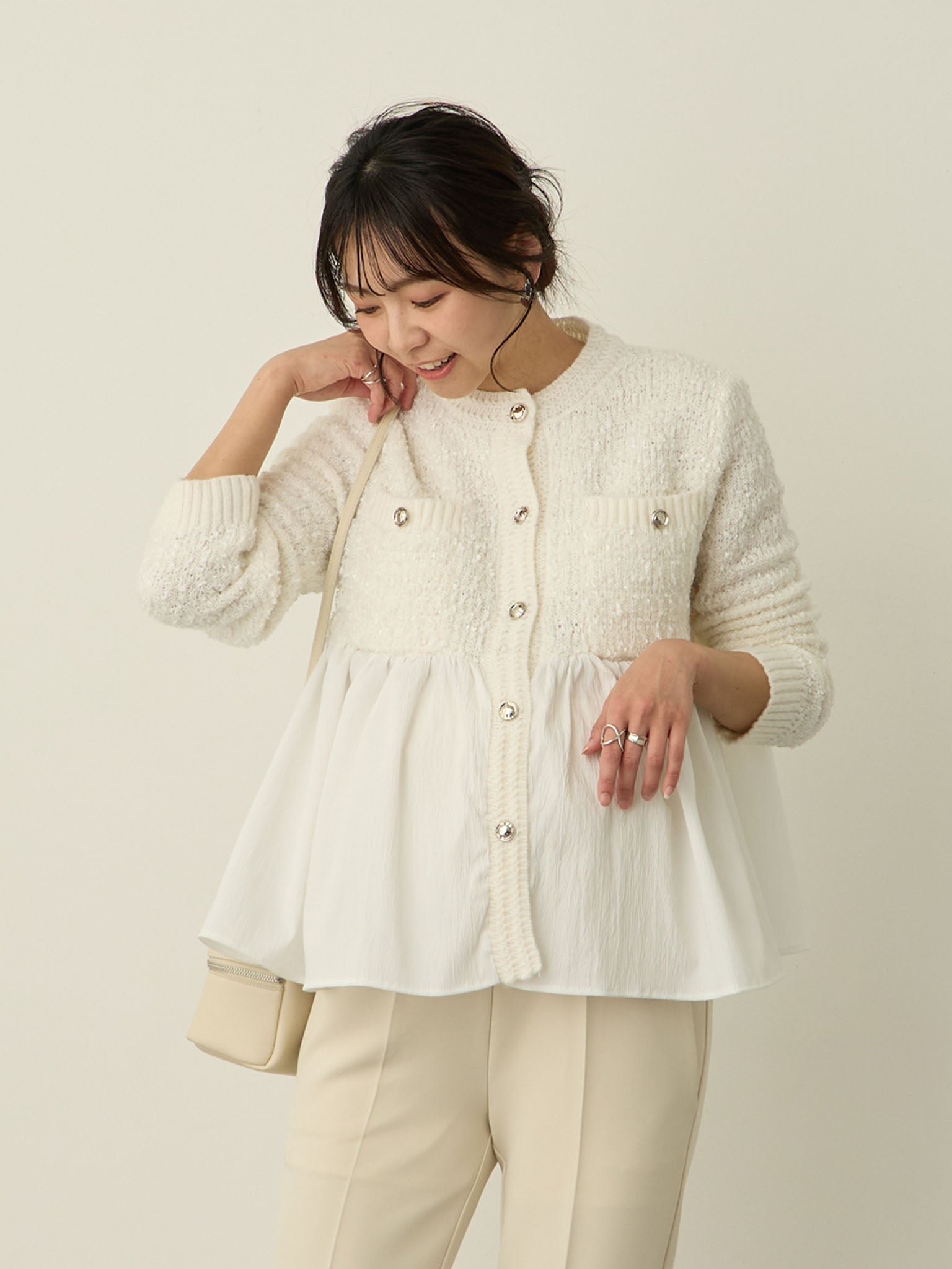 UU　シャネルジャケット　ニット　へプラム セレモニー対応・ツイード風ペプラムニットジャケット Ecru – honono