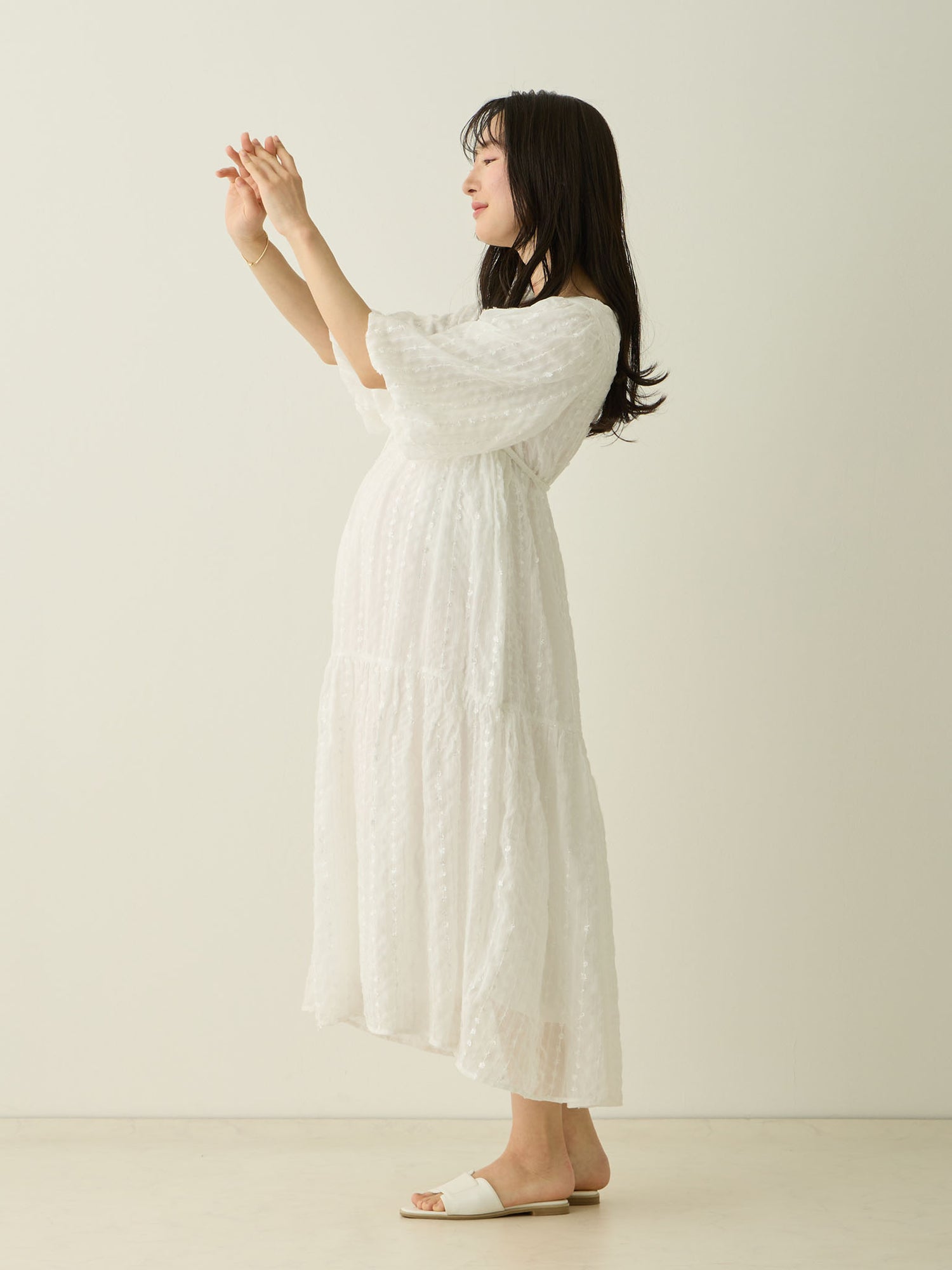 [Maternity/Nursing Wear] Balloon Sleeve Dress White