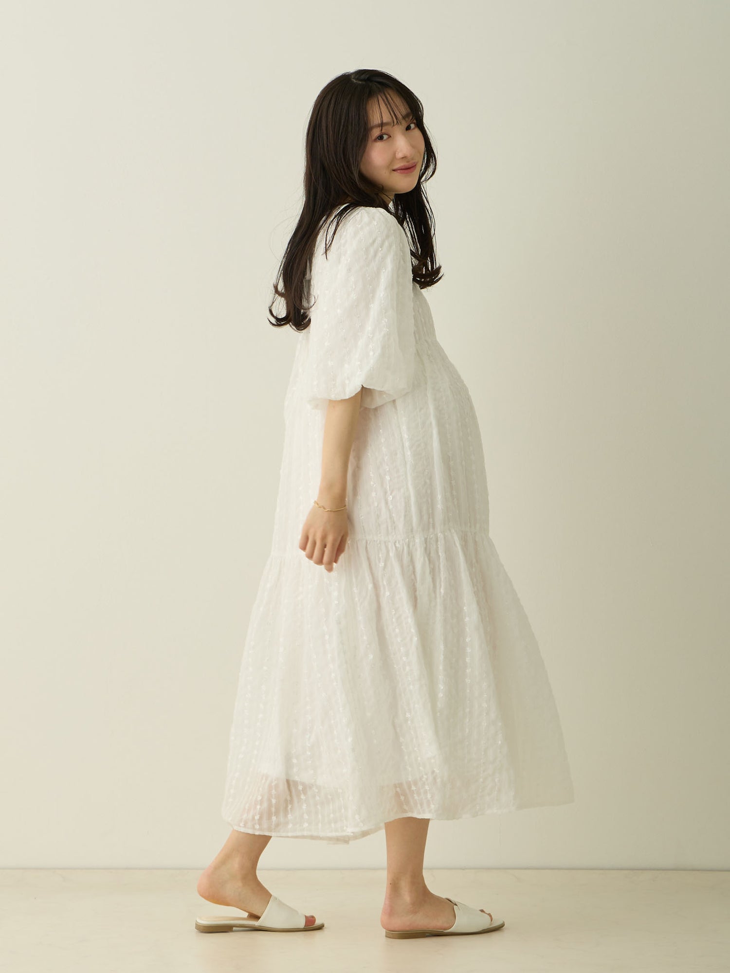 バルーンスリーブワンピース White