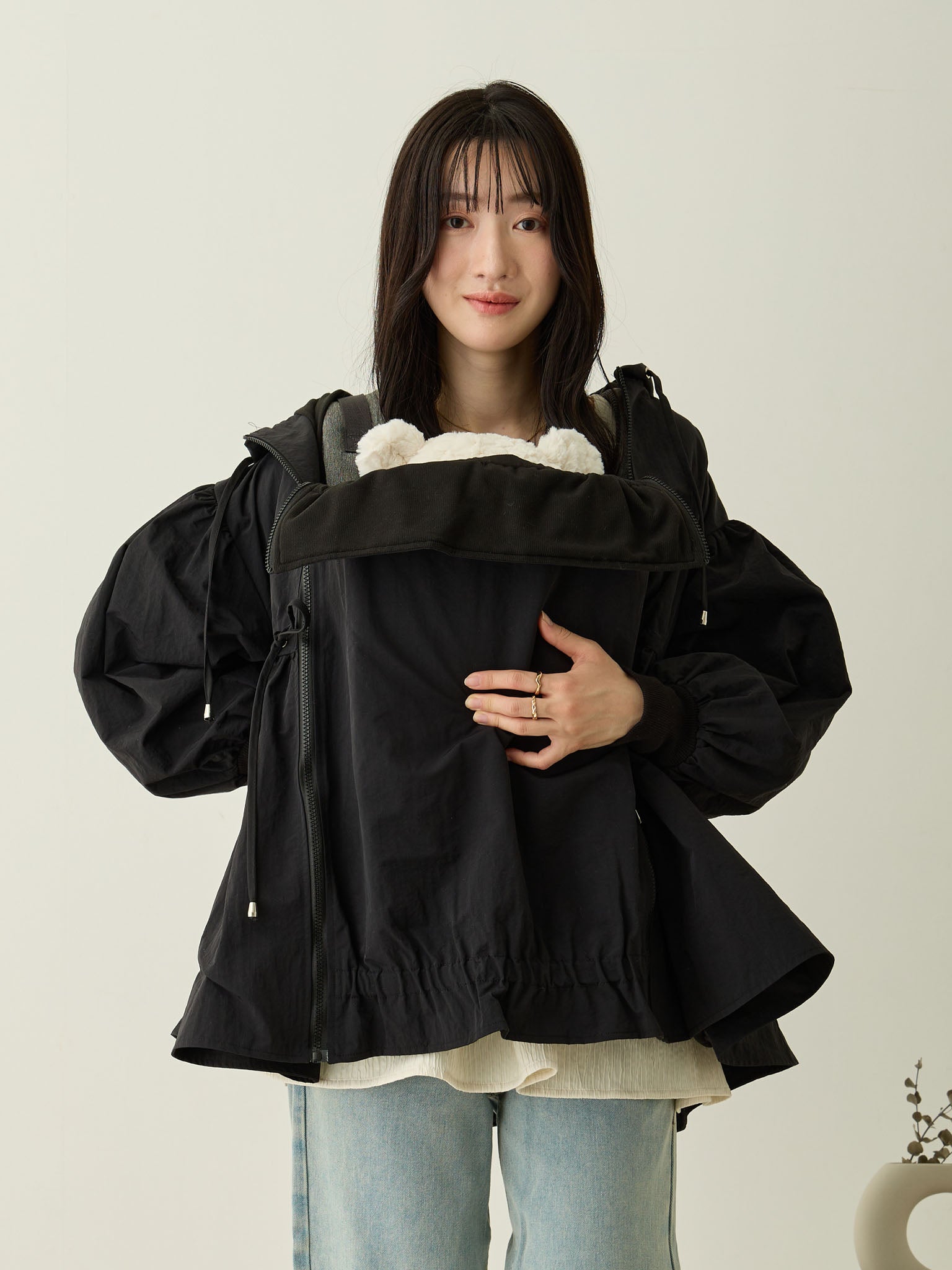 撥水加工・ダッカー付きペプラムライトアウター Black – honono for