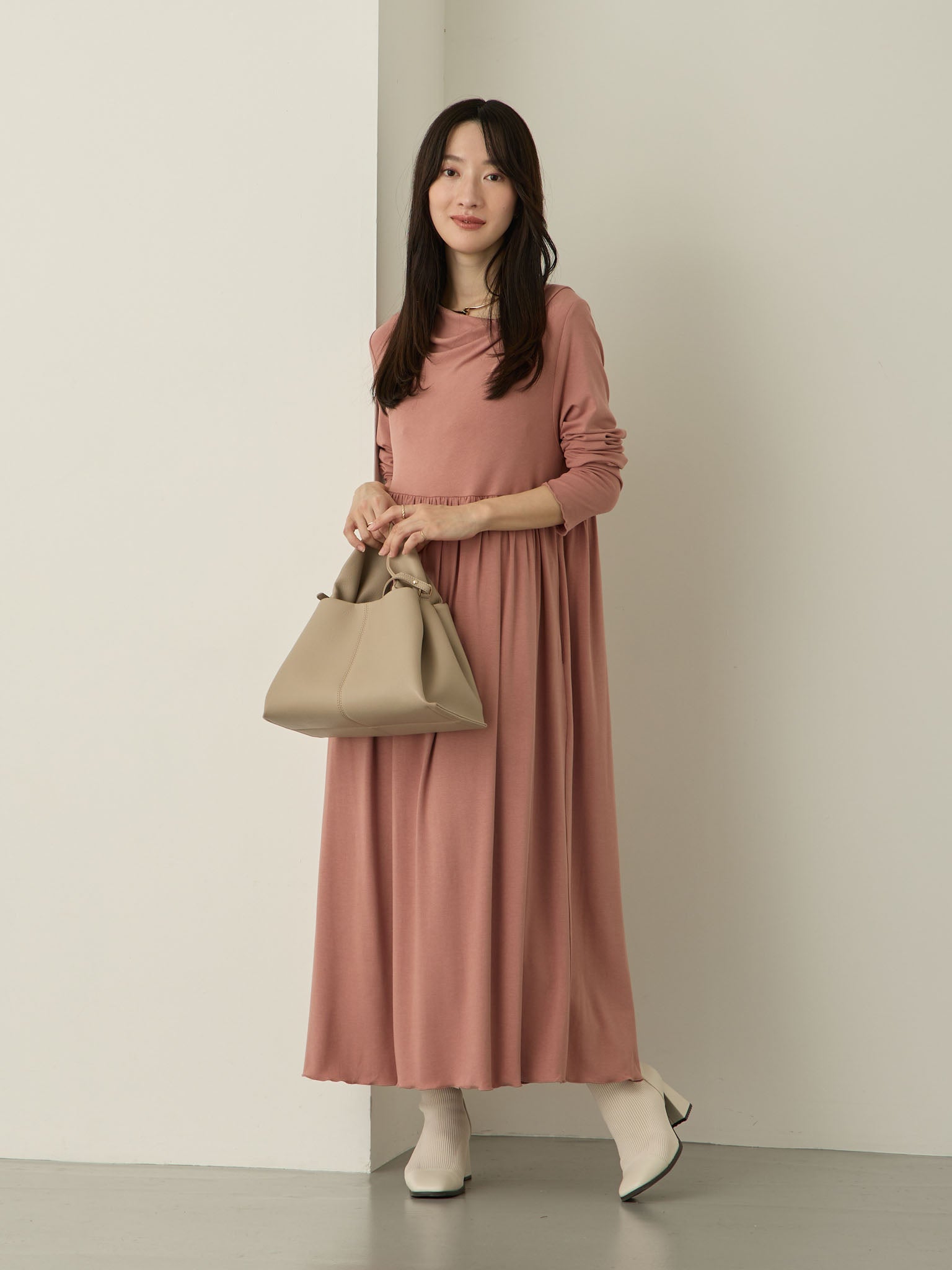 ドレープネックワンピース Pink