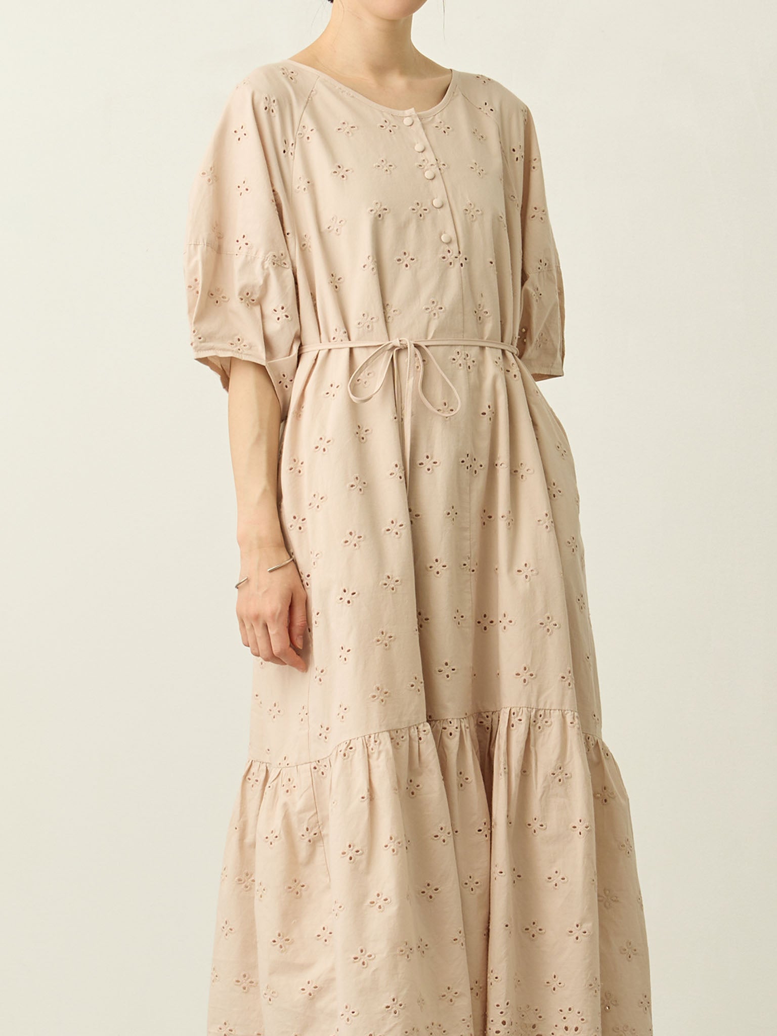 コットンレースワンピース Beige – honono for mom&baby
