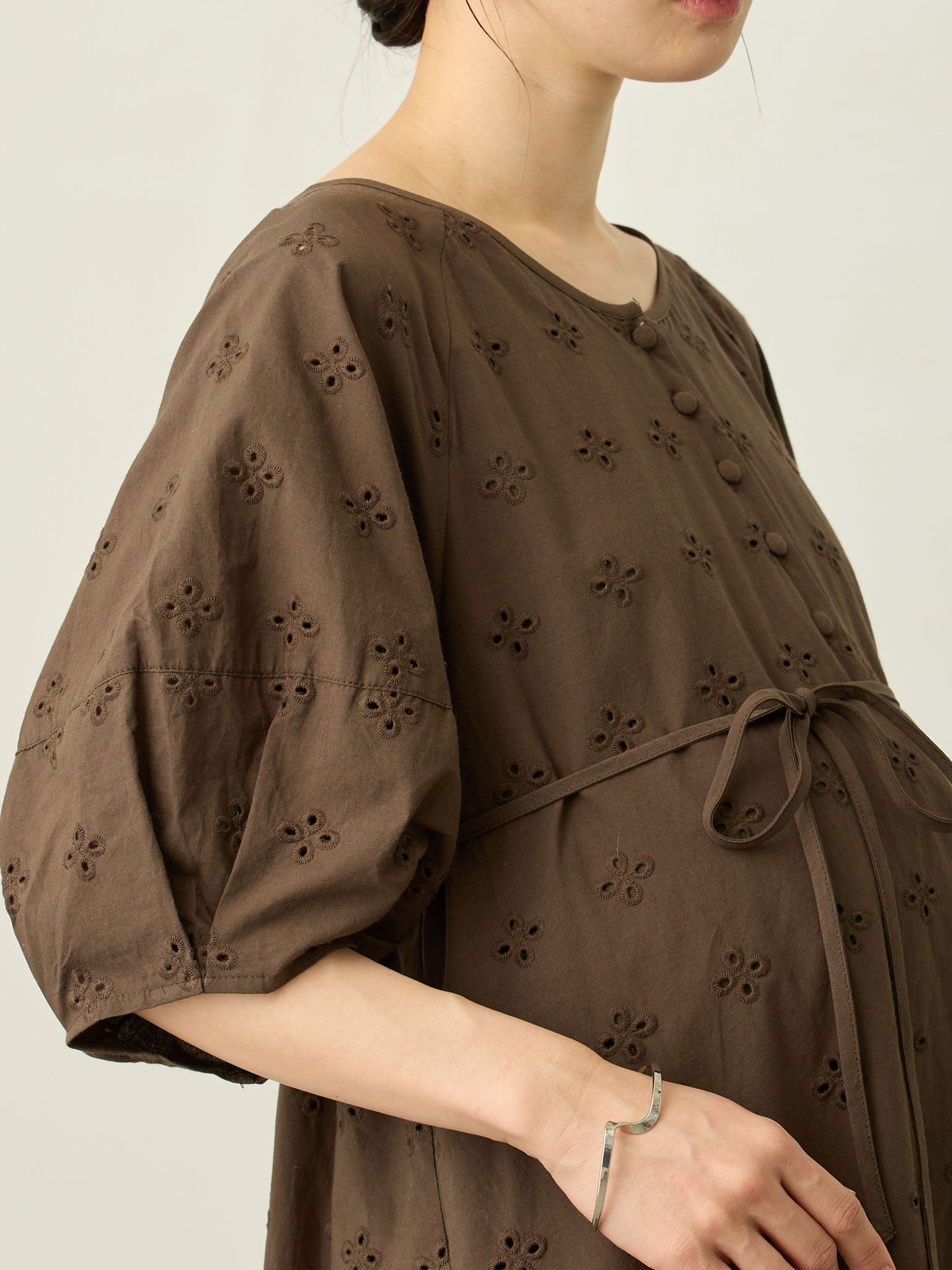 honono コットンレースワンピース Mサイズ ブラウン コットンレースワンピース Brown – honono for mom&baby