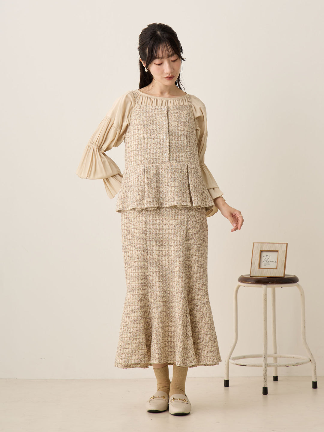 粗花呢吊带连衣裙，米色