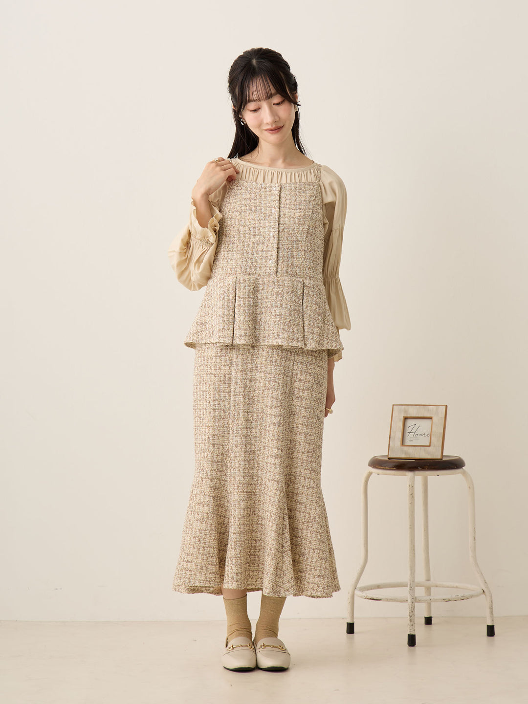粗花呢吊带连衣裙，米色