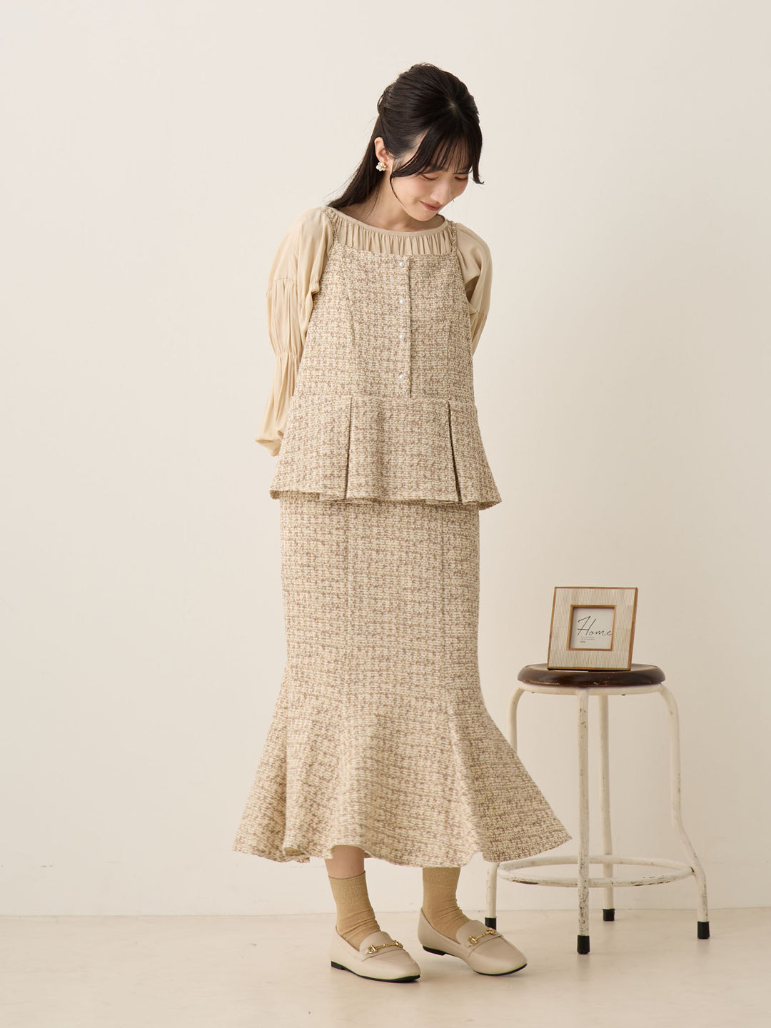 粗花呢吊带连衣裙，米色