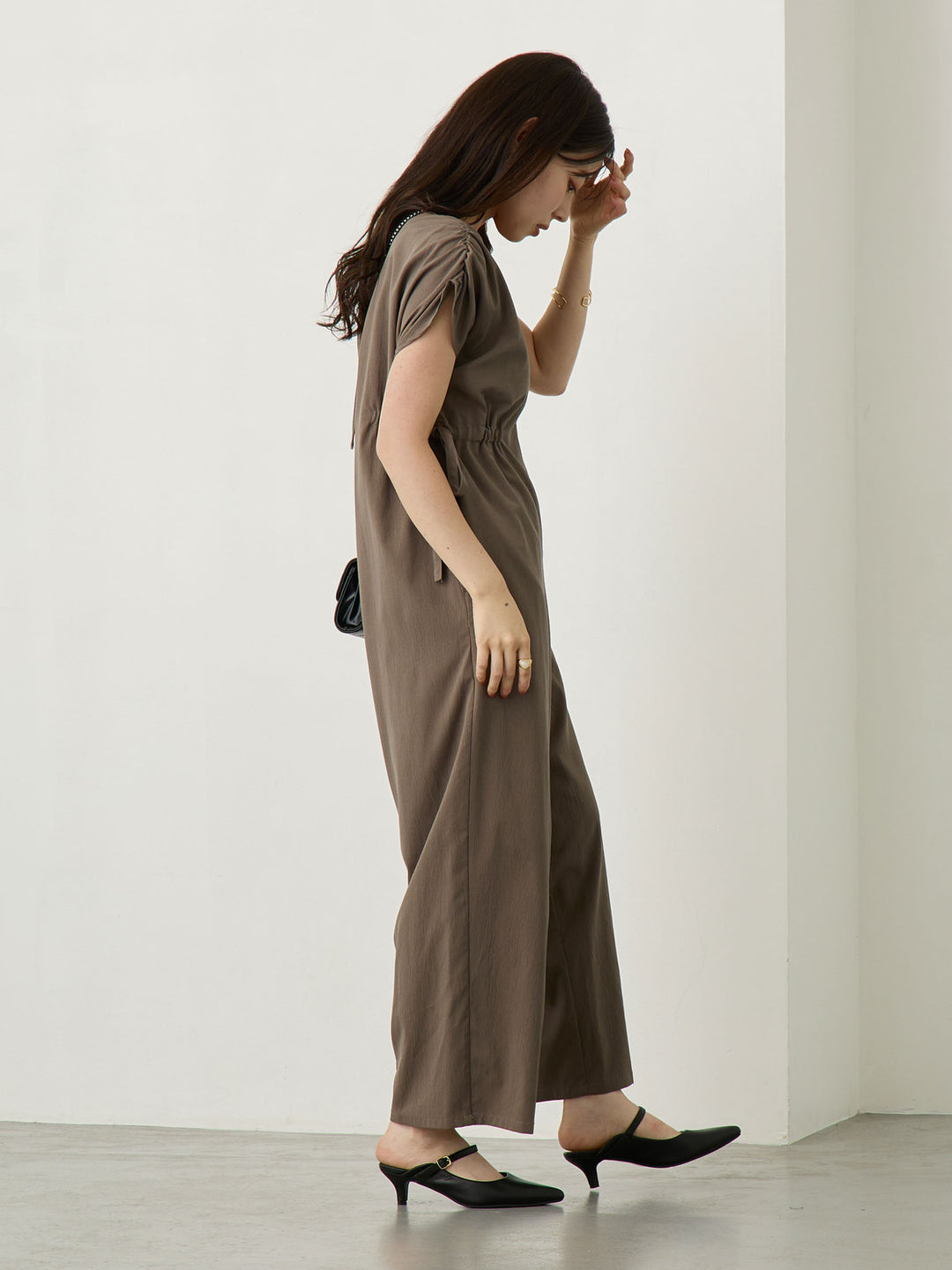 All-in-one Brown