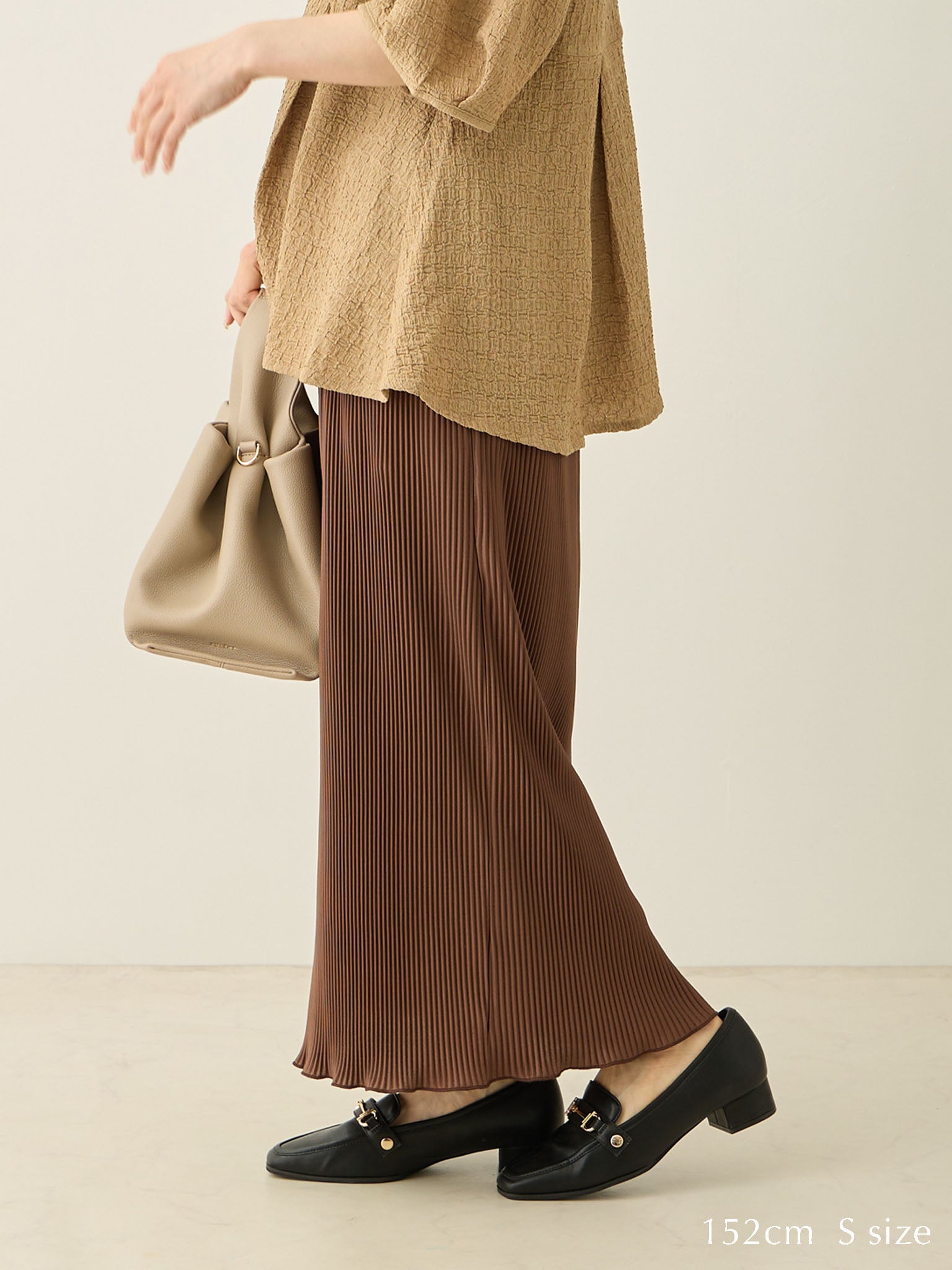 monoha シャーリングスカート　ロングスカート　ブラウンスカート monoha シャーリングスカート ロングスカート ブラウンスカート