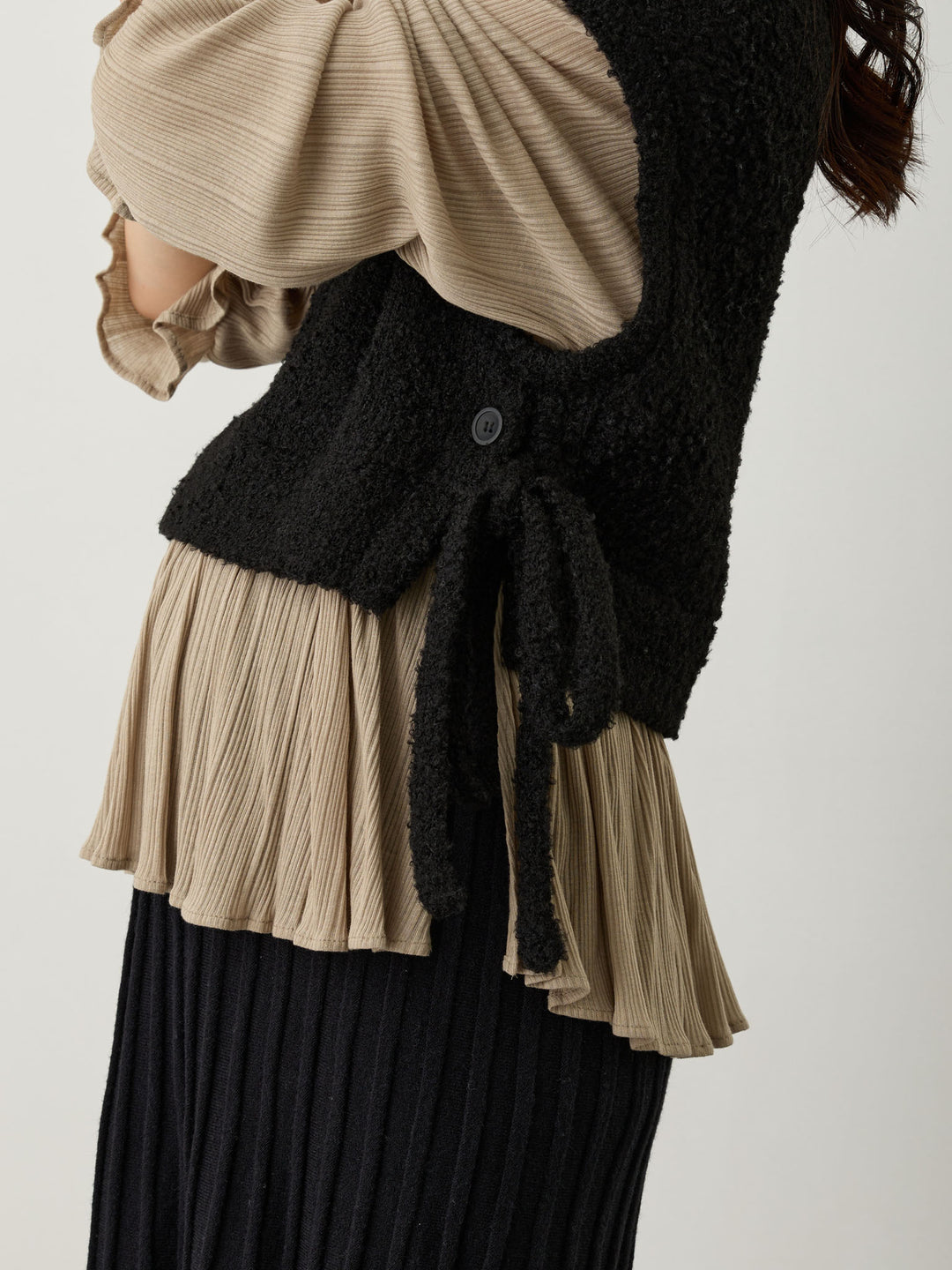ニットベストドッキングトップス Black