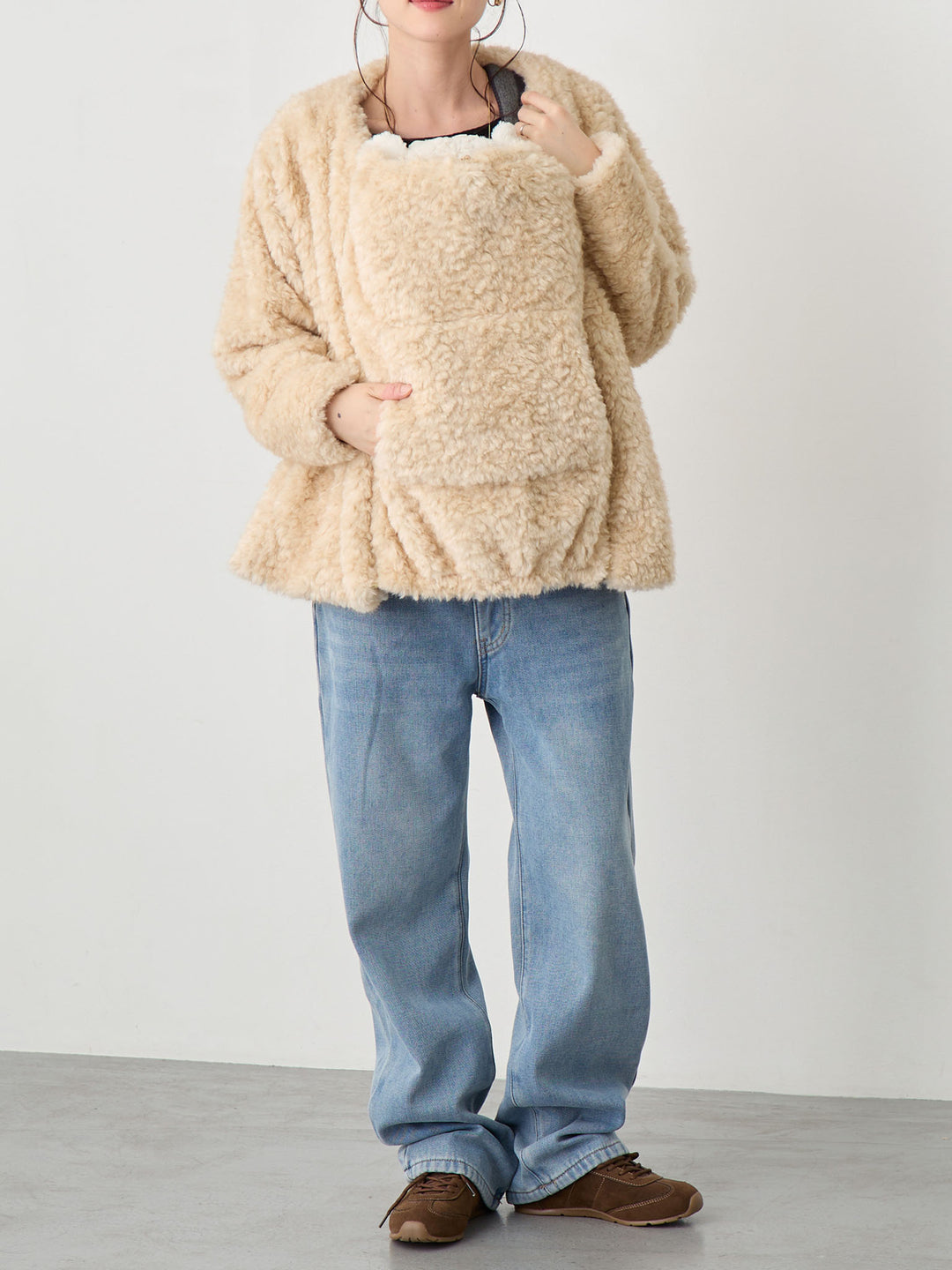 ダッカー付きフラッフィーアウター Beige