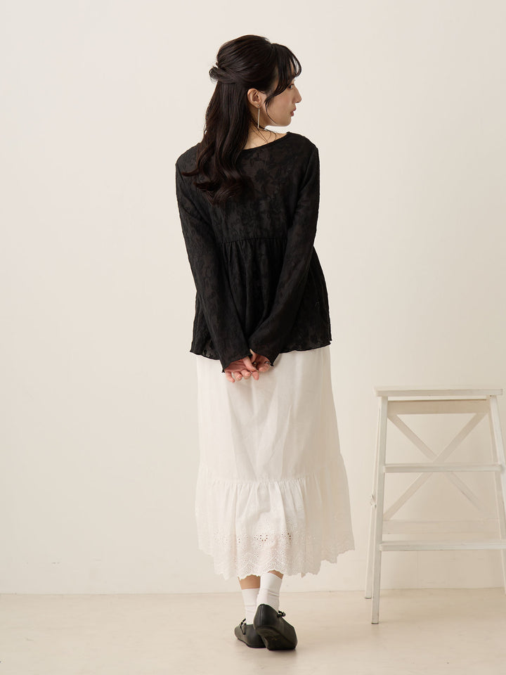 黑色花卉提花上衣