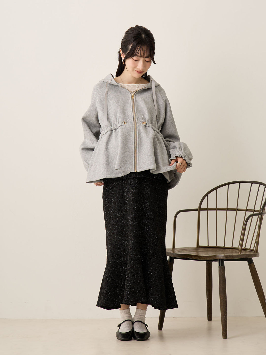 ダッカー付きダンボールライトアウター Gray