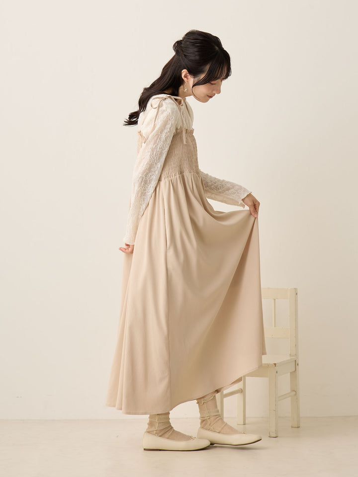 米色褶饰吊带连衣裙