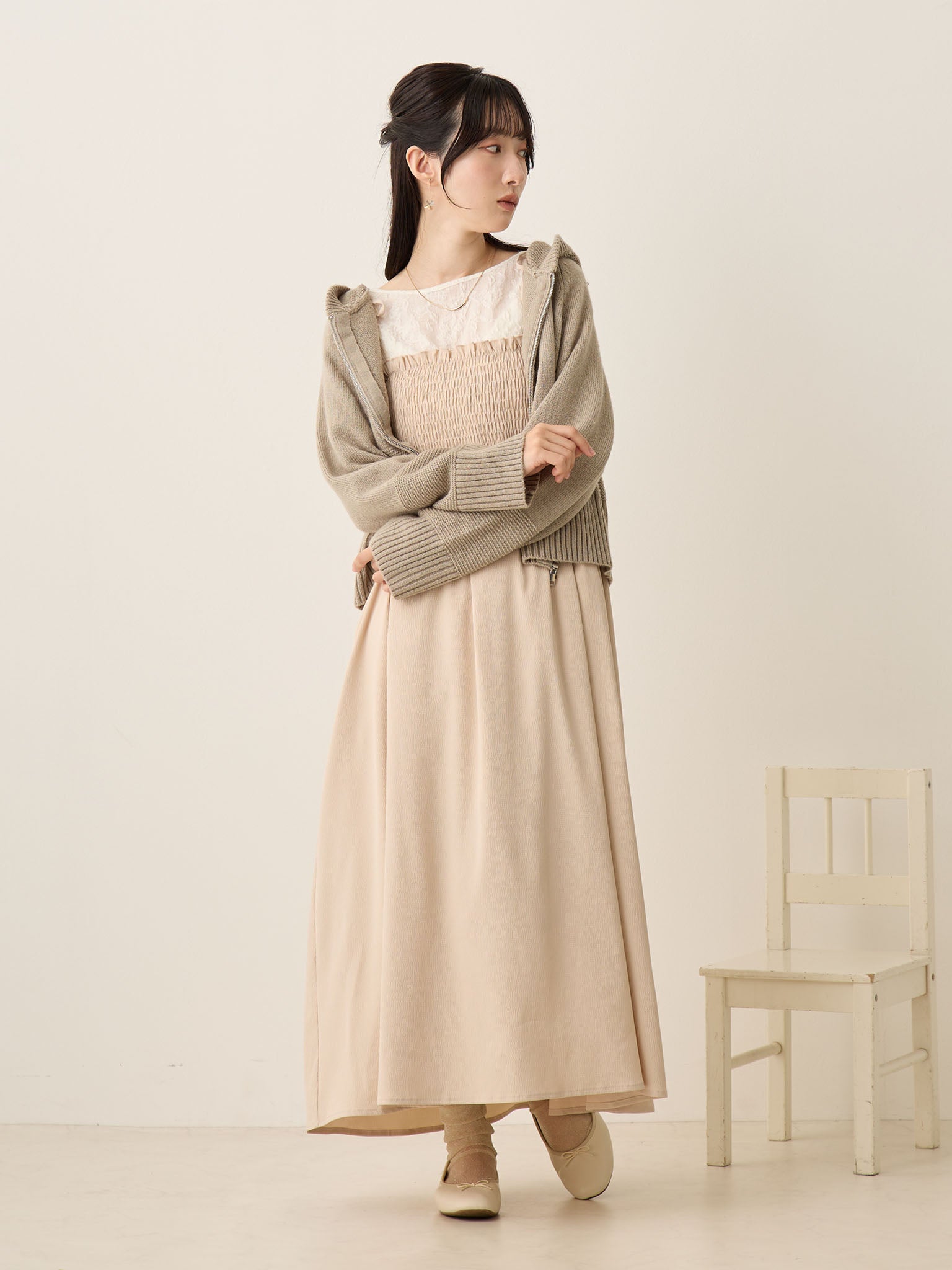 シャーリングキャミワンピース Beige – honono for mom&baby