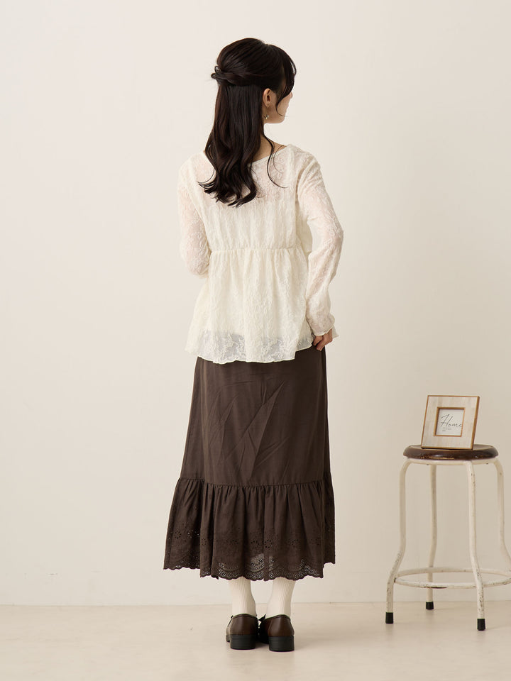 象牙色花朵提花上衣