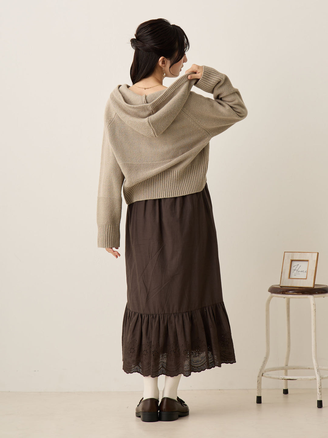 炭灰色棉质蕾丝裙