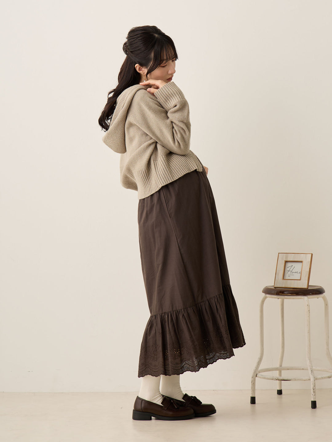 炭灰色棉质蕾丝裙