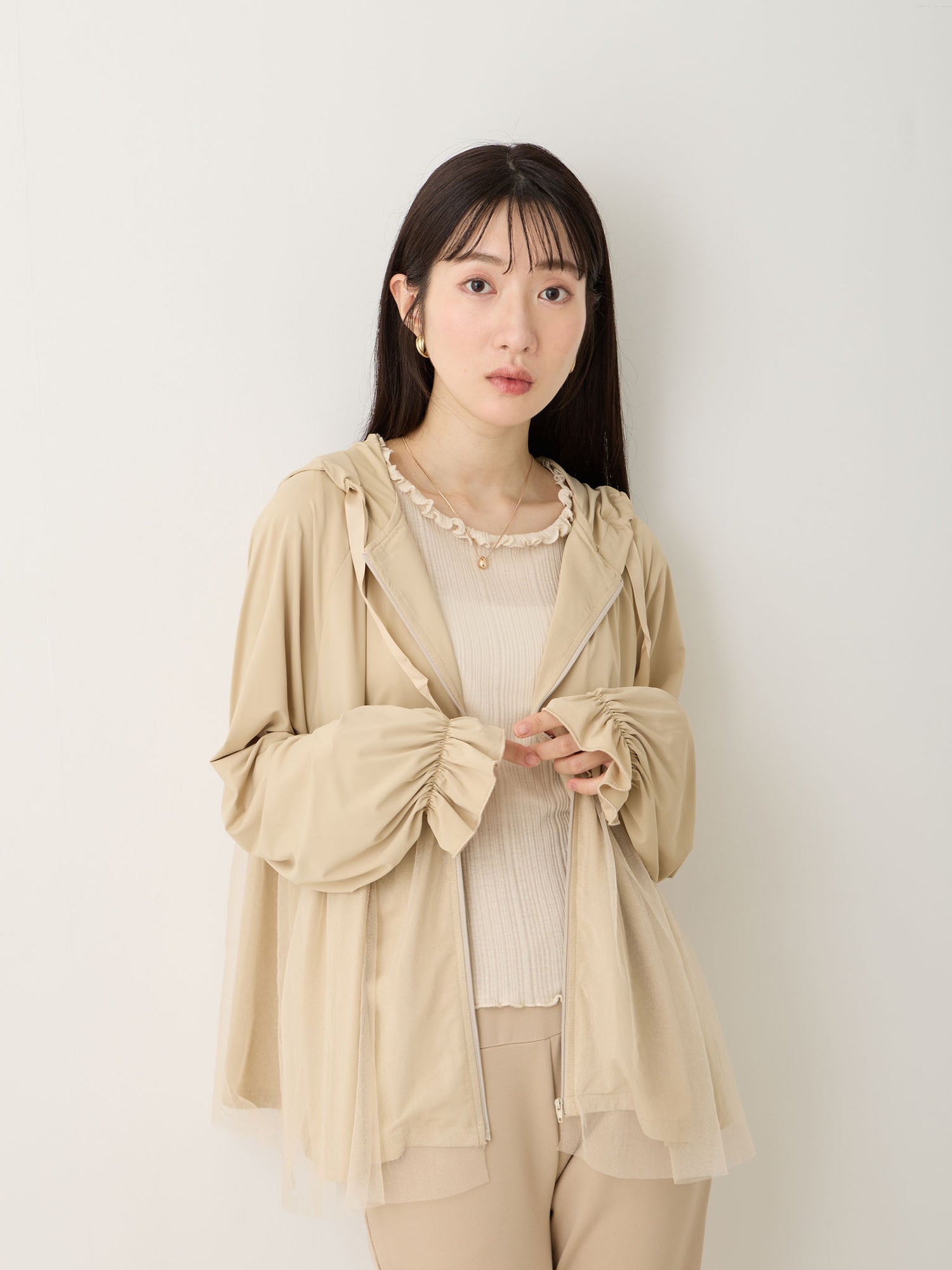 UVカットペプラムパーカー Beige