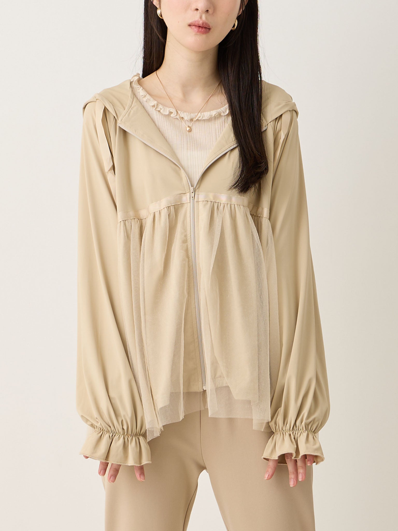UVカットペプラムパーカー Beige
