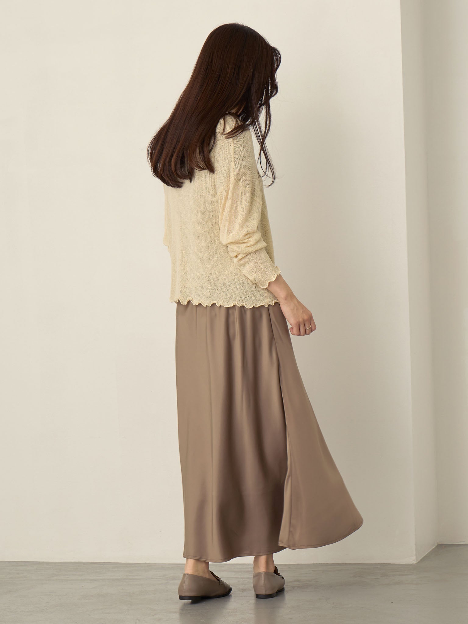 ほんのりマーメイドサテンスカート Greige – honono for mom&baby