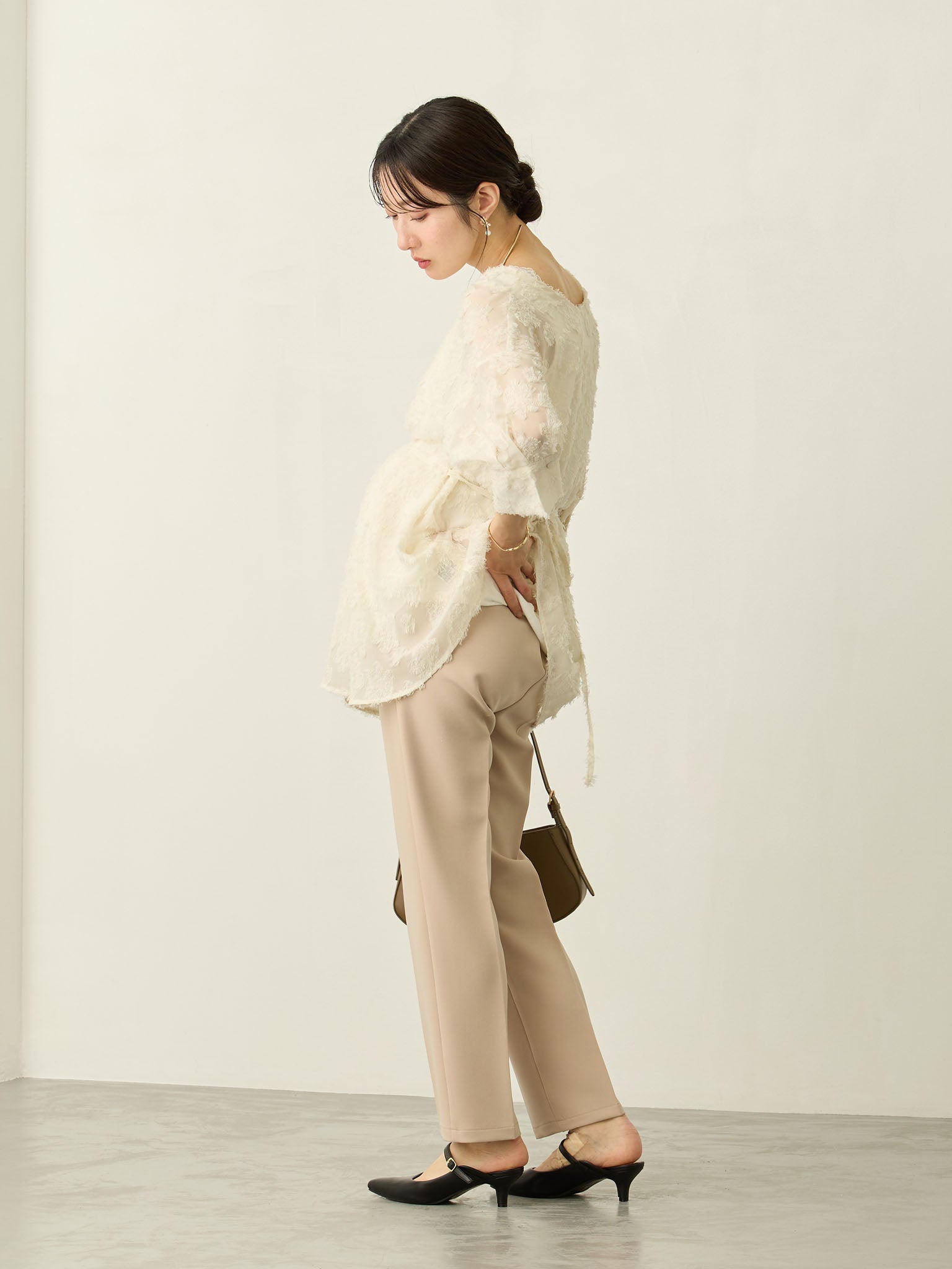 No488【BlackDENIM️monotoneデニムリメイク巾着トート✨】 新定番 ブラックデニムにスポットを当てました｜MOMOTARO JEANS