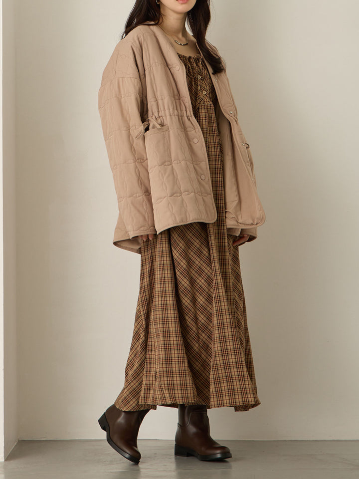 原创绗缝外套，采用鸭绒灰