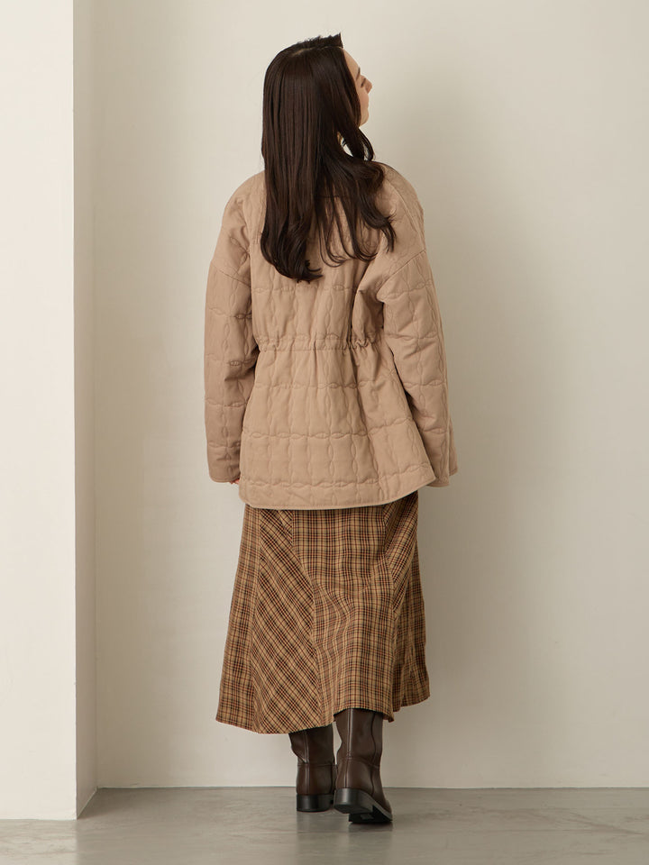 原创绗缝外套，采用鸭绒灰