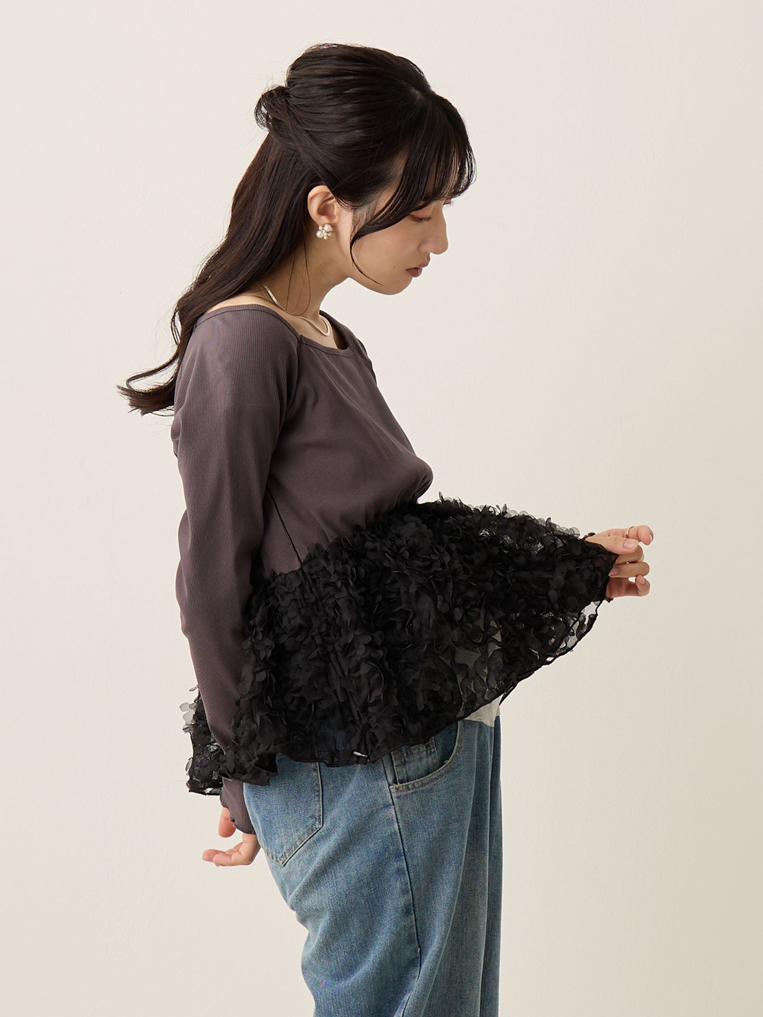 チュールペプラムトップス Charcoal
