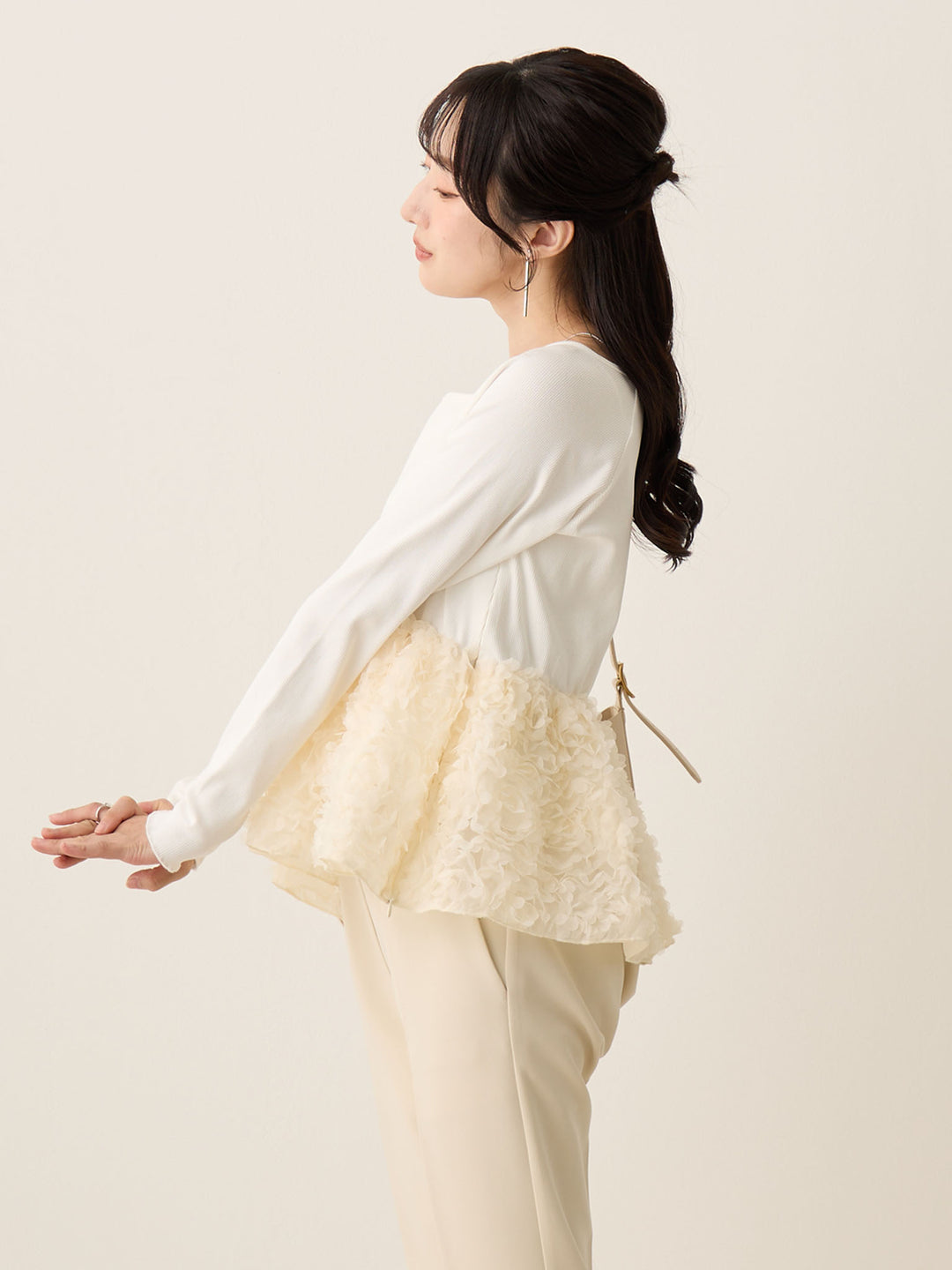 チュールペプラムトップス Ivory