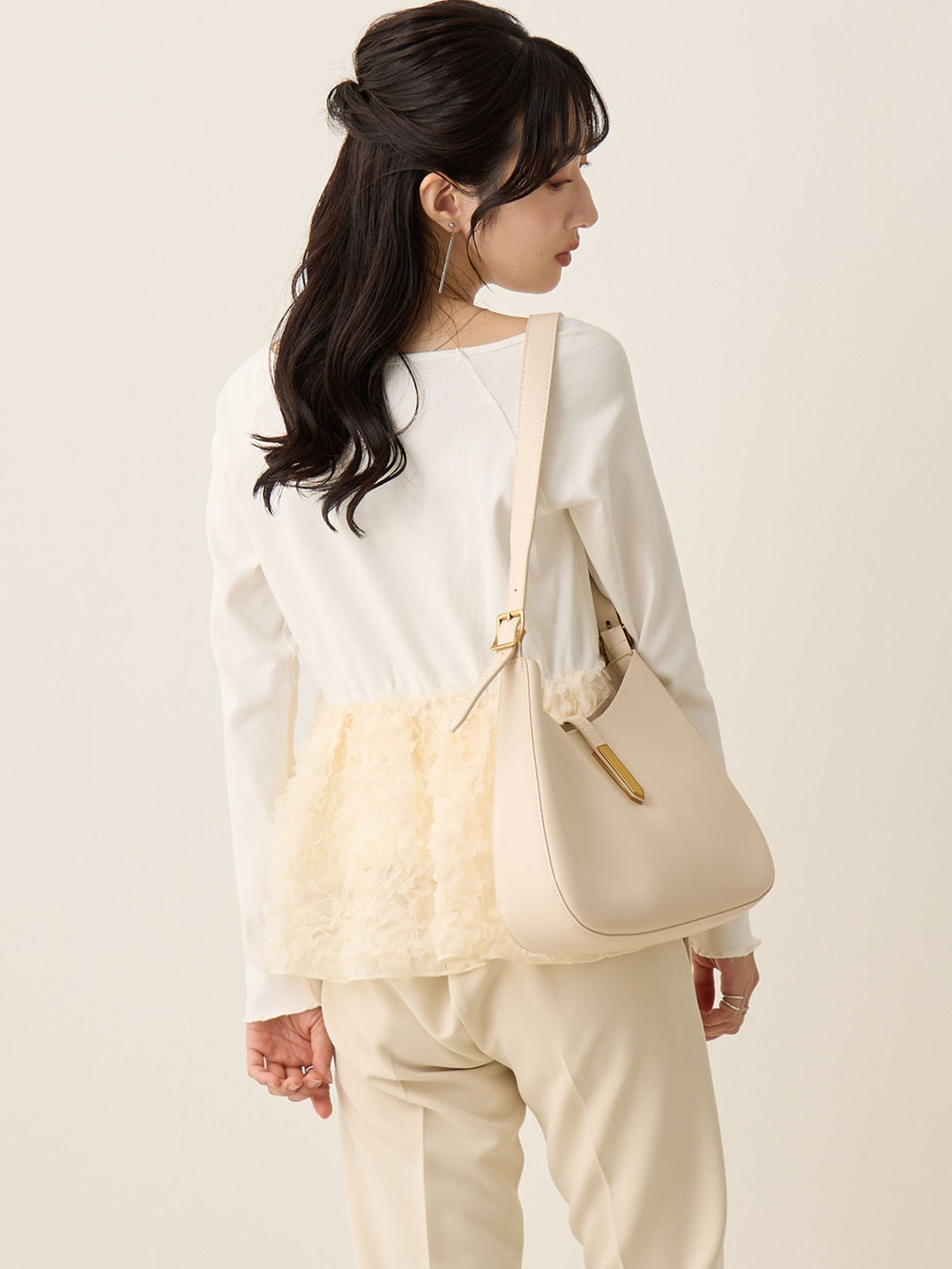 チュールペプラムトップス Ivory