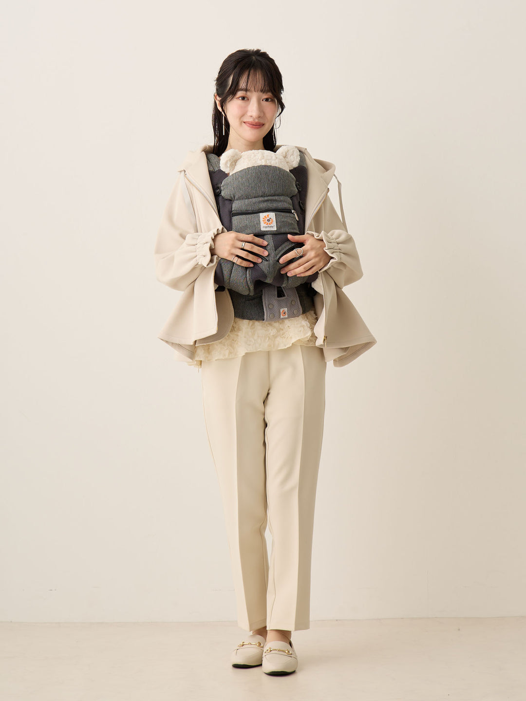 ダッカー付きダンボールライトアウター Gray