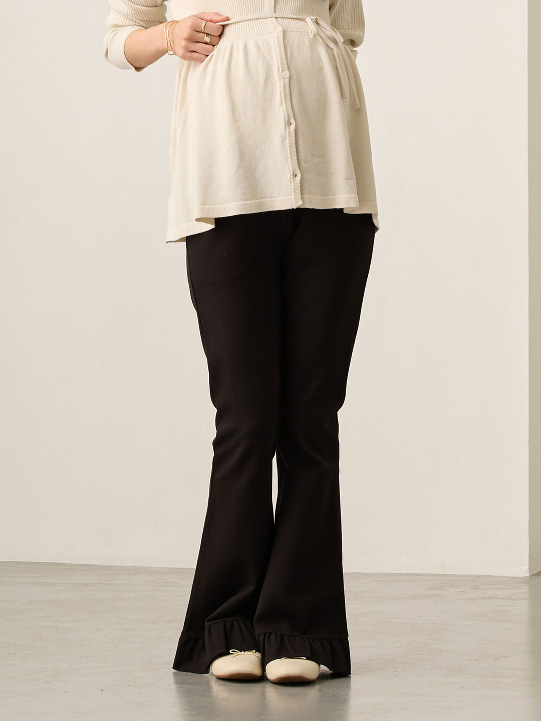 フレアパンツ Black