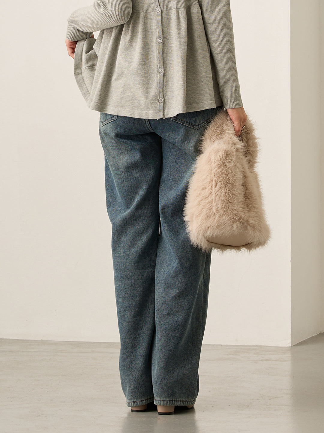 裏ボアストレートデニムパンツ Dark blue